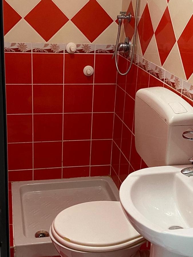 Hotel Piccolino Shkodër エクステリア 写真