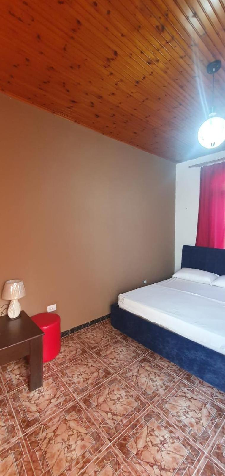 Hotel Piccolino Shkodër エクステリア 写真