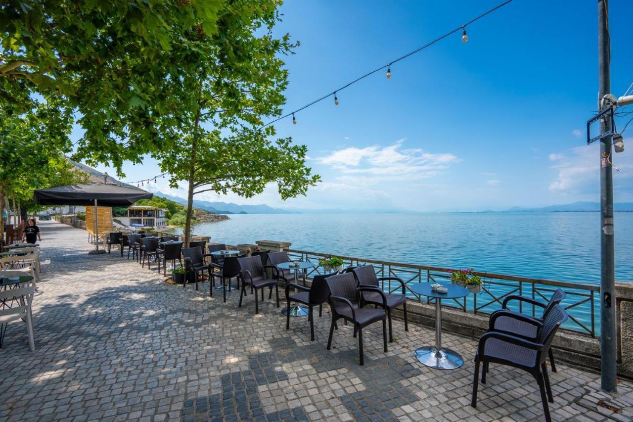 Hotel Piccolino Shkodër エクステリア 写真
